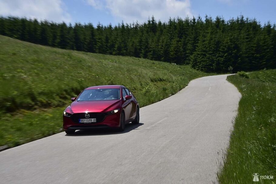 Тест драйв новой Mazda3  не родись красивой