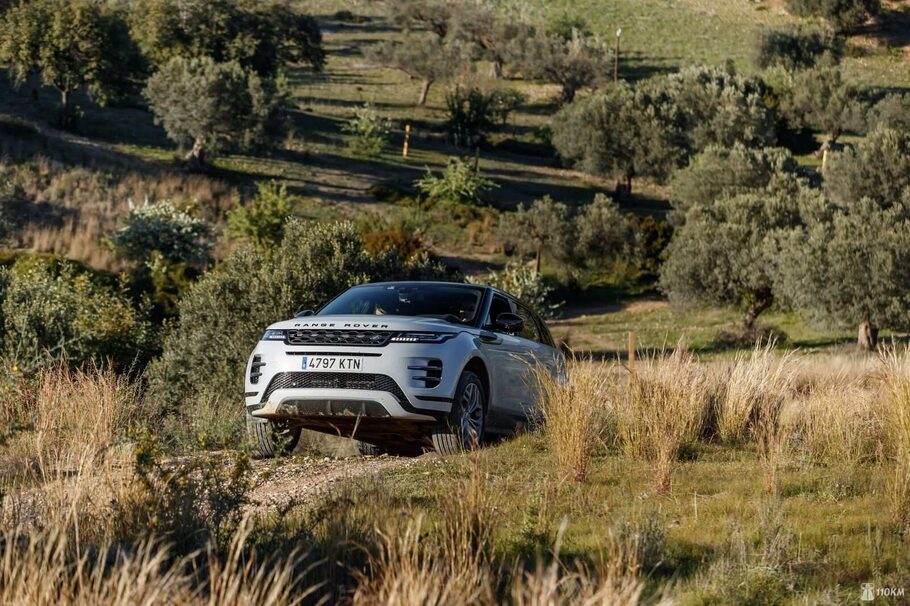 Тест драйв нового Range Rover Evoque  чистая линия