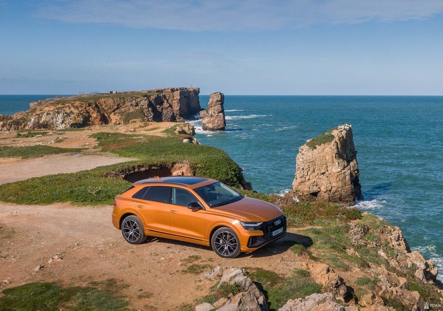 Тест драйв Audi Q8  купейный детонатор