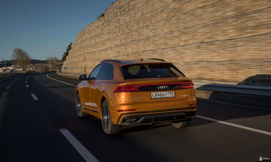 Тест драйв Audi Q8  купейный детонатор