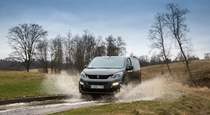 Тест драйв Peugeot Traveller 4x4  шутки в сторону