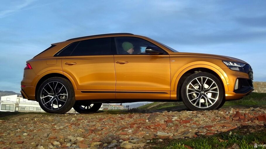 Тест драйв Audi Q8  купейный детонатор