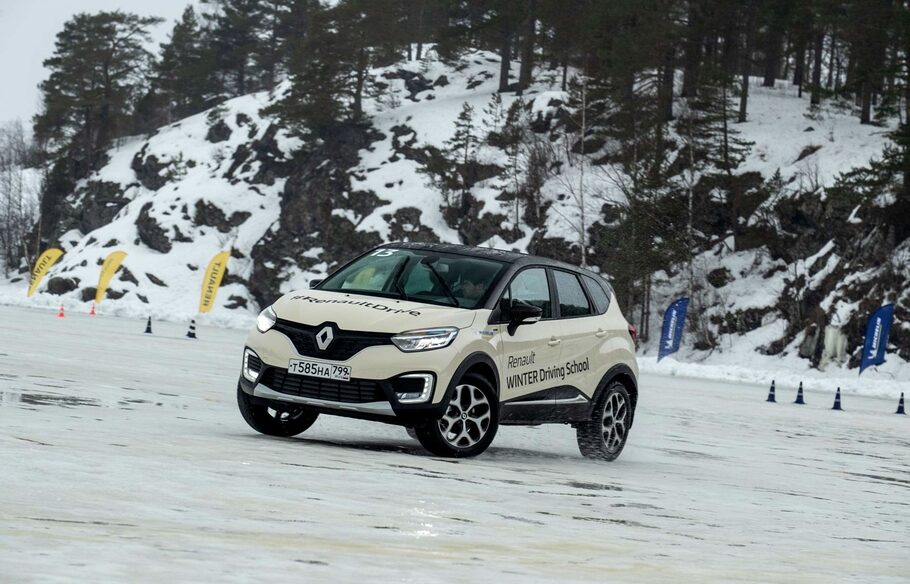 Режем ладожский лед  когтями  полноприводных Renault