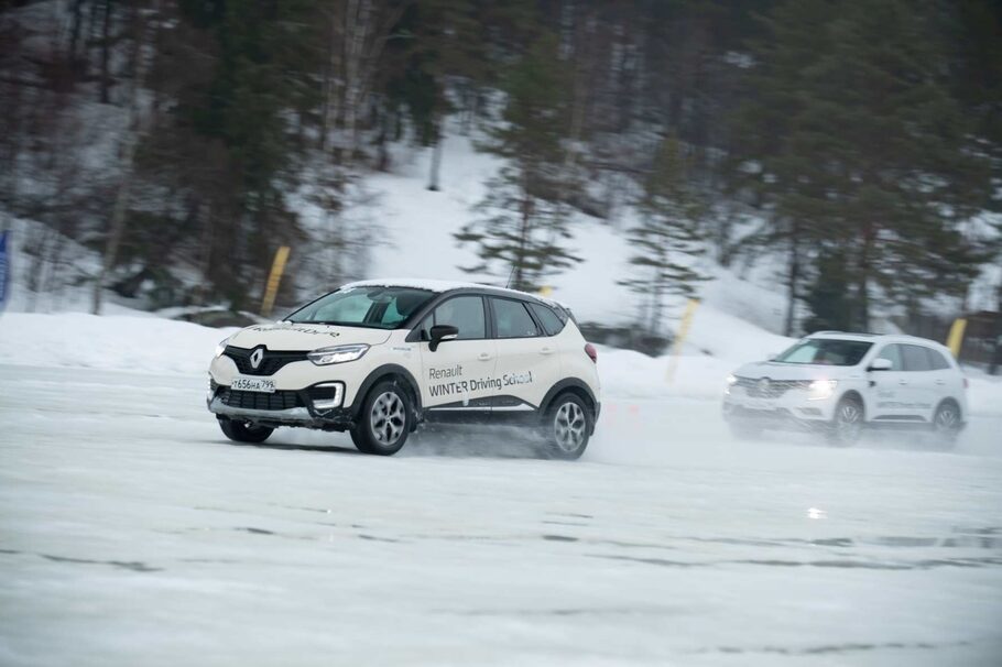 Режем ладожский лед  когтями  полноприводных Renault