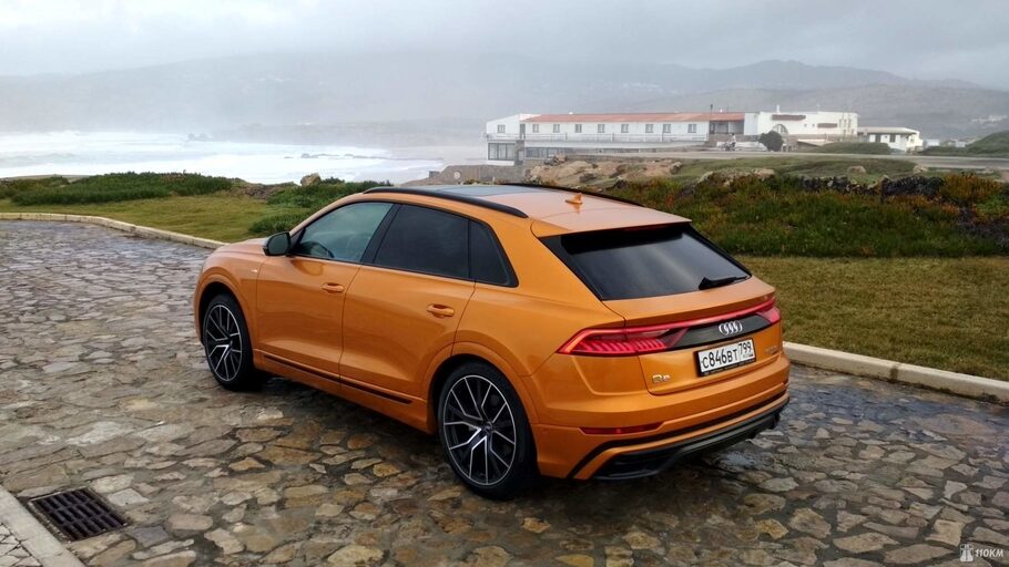 Тест драйв Audi Q8  купейный детонатор