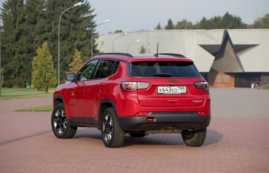 Тест драйв Jeep Compass  своим курсом