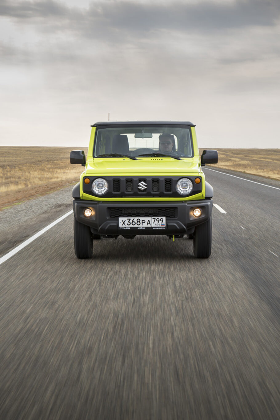 Тест драйв Suzuki Jimny  аскеза звезд