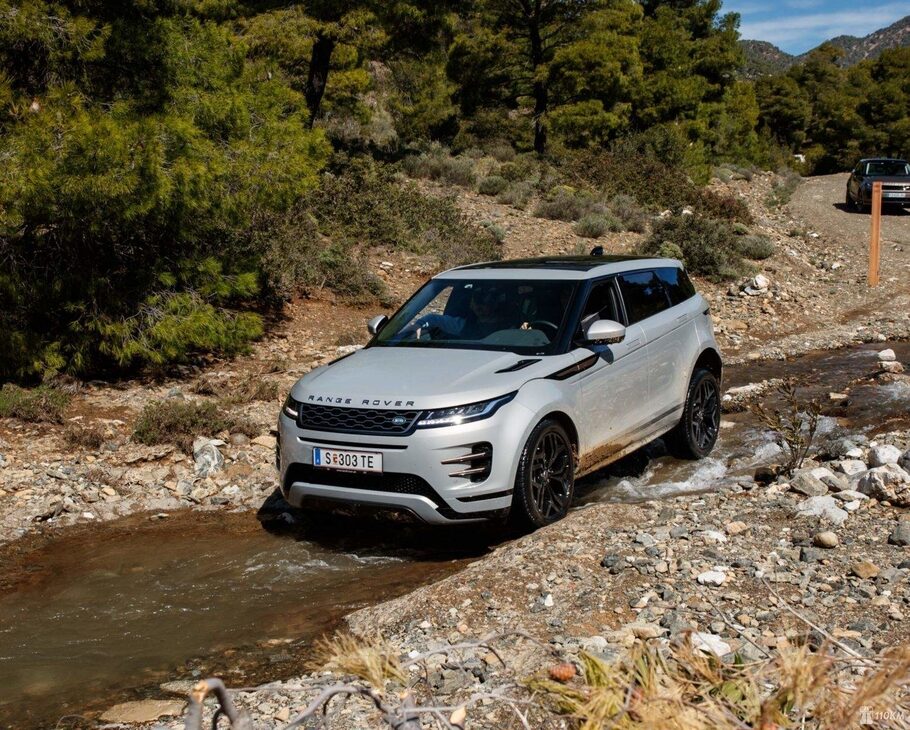 Тест драйв нового Range Rover Evoque  чистая линия