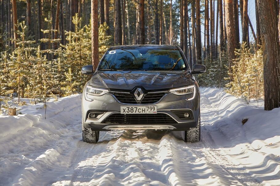 Зимний тест драйв Renault Arkana  коньки подпевают  звеня