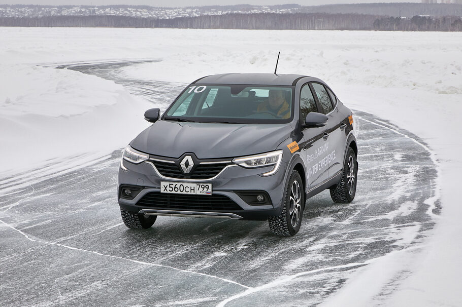 Зимний тест драйв Renault Arkana  коньки подпевают  звеня