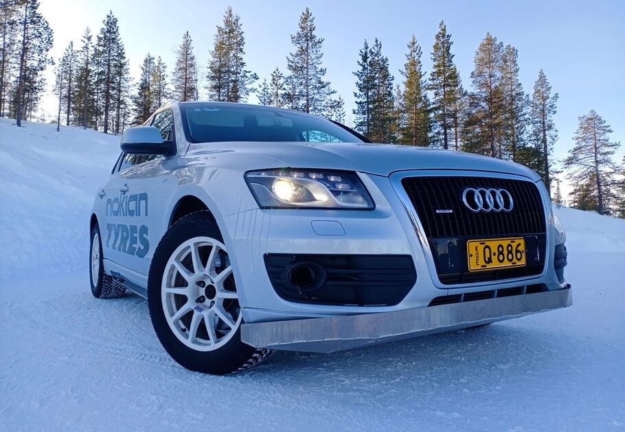 Секонд тест Audi Q5 Hybrid quattro  не сошлись характерами