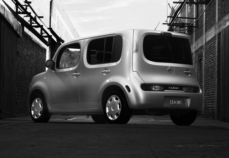 Секонд тест Nissan Cube  захочу   полюблю