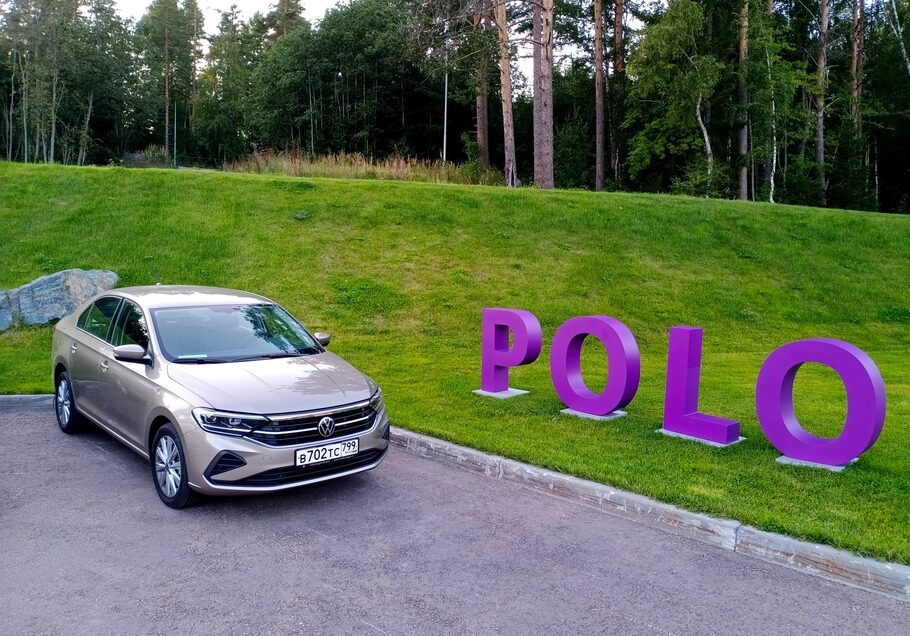 Тест драйв лифтбека Volkswagen Polo  второе лицо