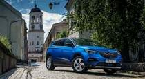 Тест драйв Opel Grandland X  кто на новенького