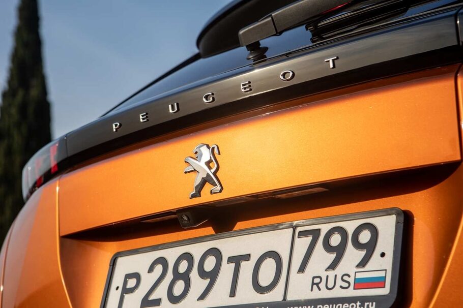 Тест драйв нового Peugeot 2008  Шарман  шарман